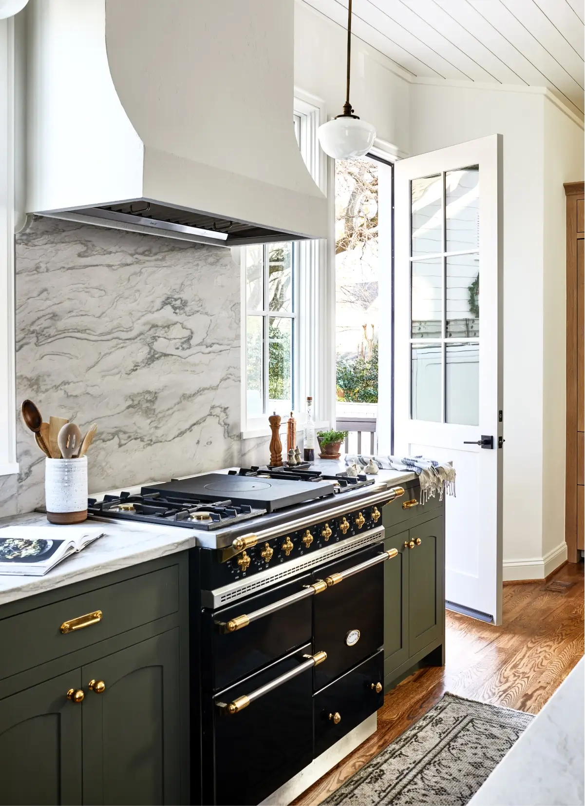 Kitchen and bathroom interior design by Alison Giese Interiors, photo 17