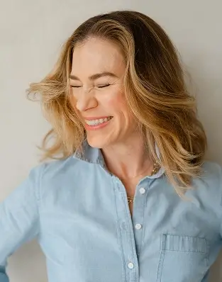 Alison Giese, founder of Alison Giese Interiors, smiling portrait
